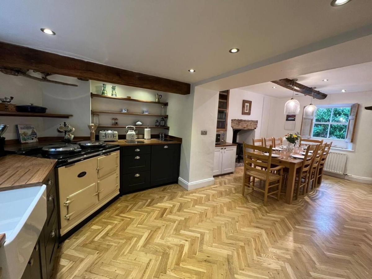 Stunning 4-Bed Grade II House In The Lake District Wigton Extérieur photo